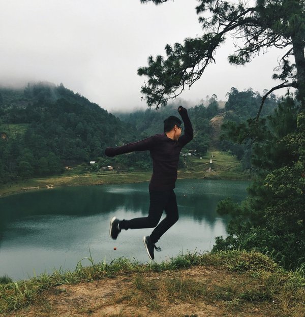 Comment organiser un séjour en Patagonie avec des expéditions de pêche à la mouche et des ateliers de photographie?